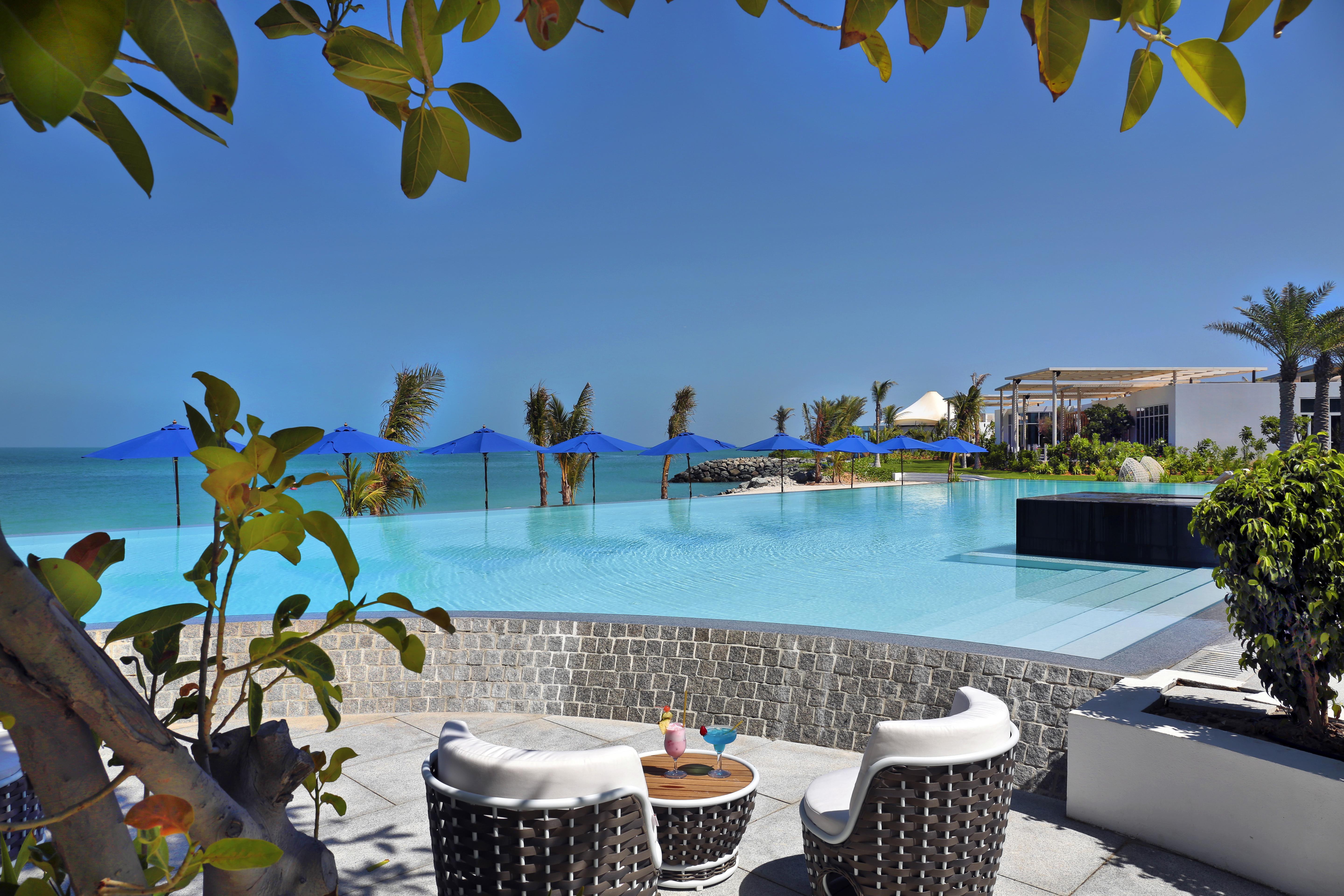 Zaya Nurai Island Resort Abu Dhabi Bagian luar foto The Cove Atlantis